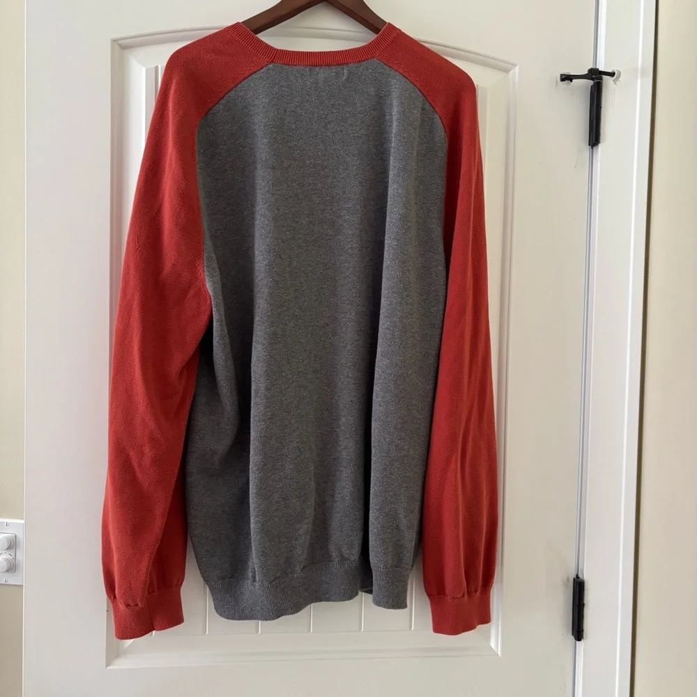 Vintage Banana Republic Gray and Red Crewneck Sweater